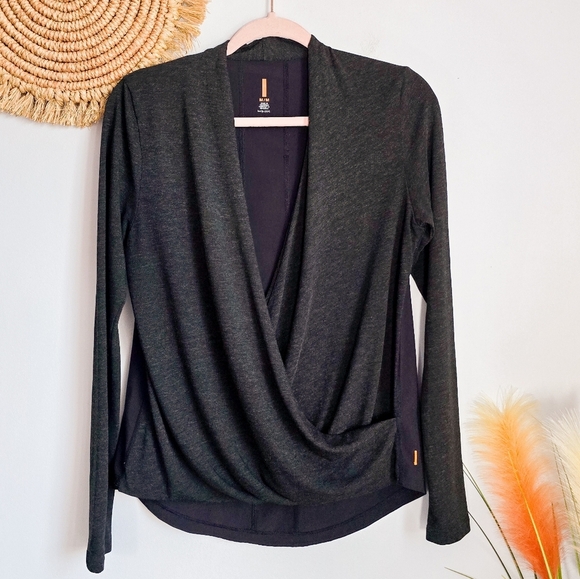LUCY Charcoal Gray Uplifting Wrap Surplice Wool Blend Jersey Knit Top SZ Medium - Picture 2 of 9